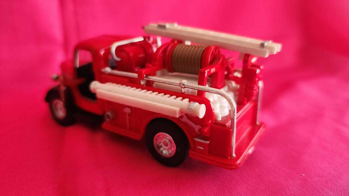 Fire   Truck "Old School"