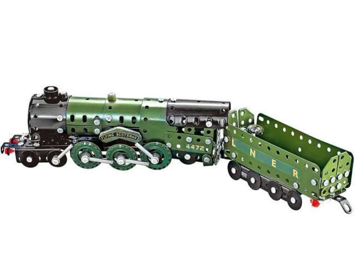 Metal train kit