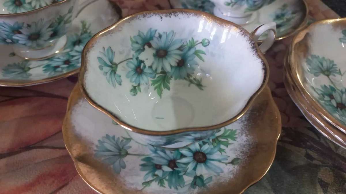 Royal Albert lot