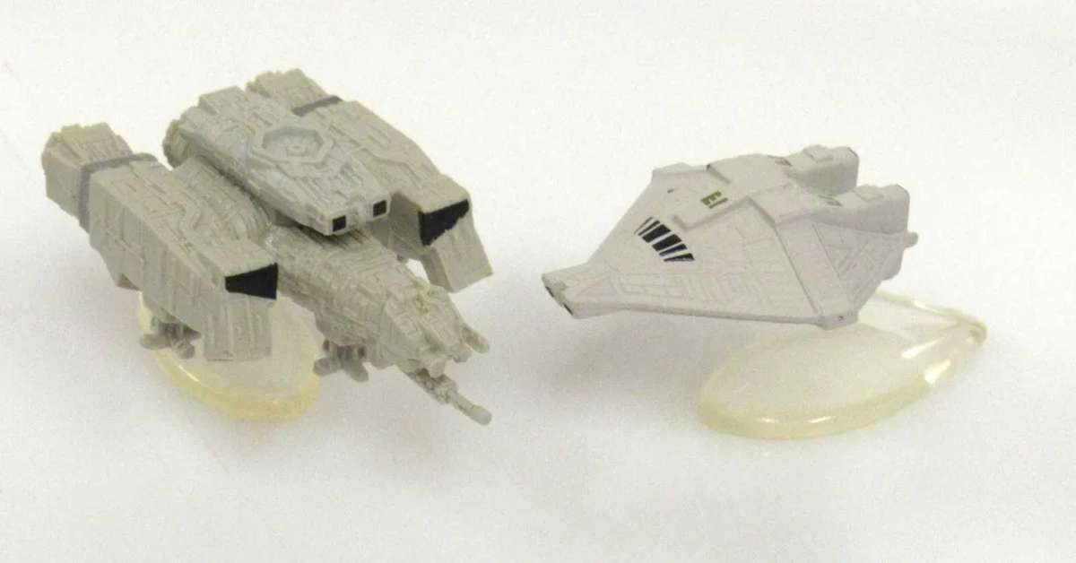 Micro Machines Alien Nostromo & Narcissus shuttle