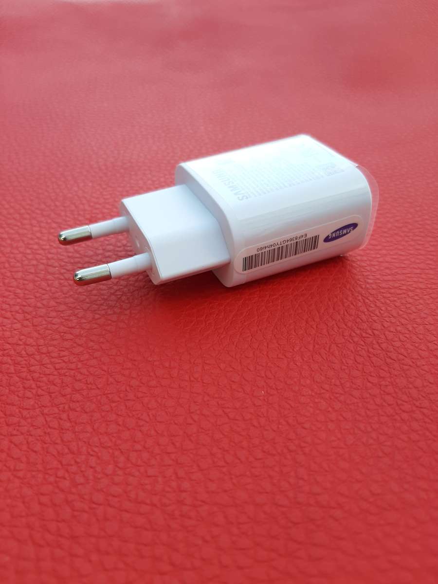 Samsung Type C Fast Charger + Samsung Type C to Type C Cable (Original)