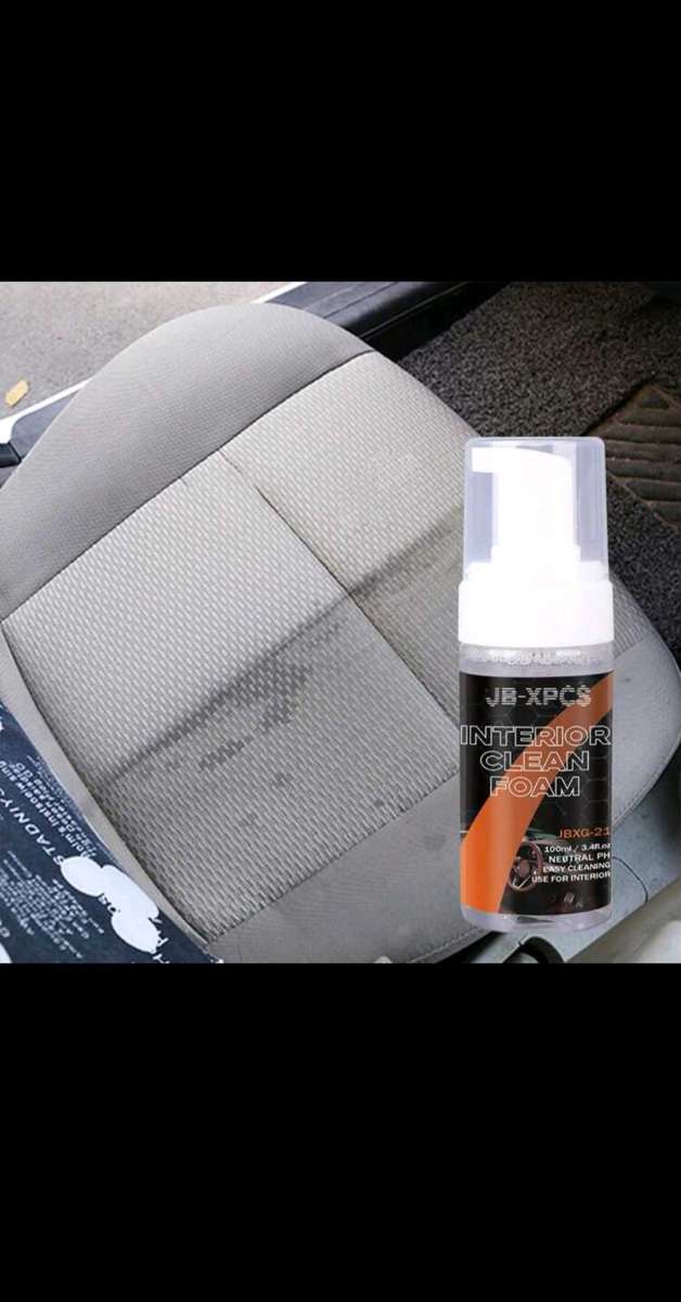 Interior Cleaner Water-free Foam Spray.
