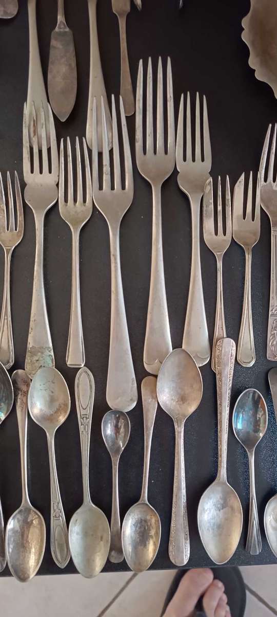 Large Lot of EPNS Cutlery