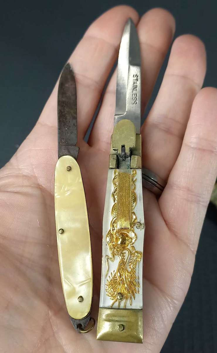 Vintage pocket knives as a lot