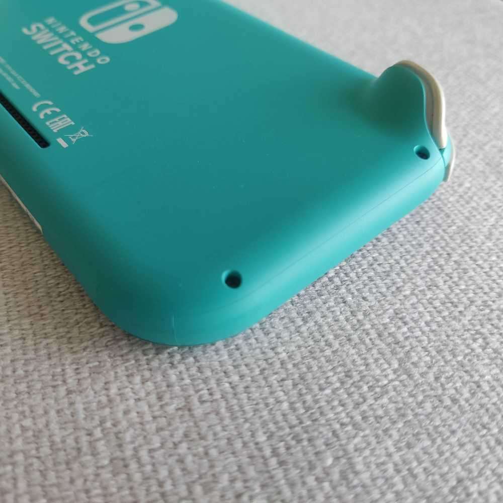 Nintendo Switch Lite console +box