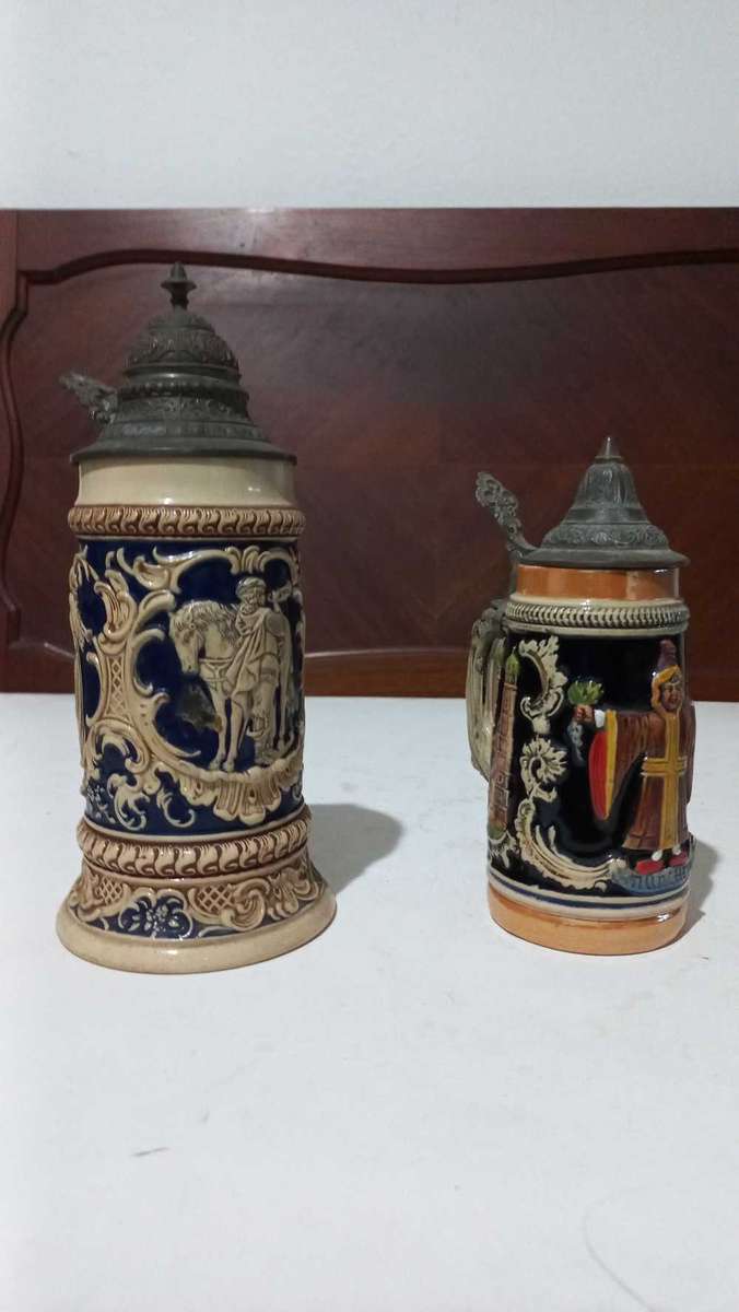 Vintage Oktoberfest German Beer Tankards with hinged lids