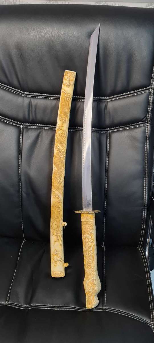 Japanese Katana sword in bone plate 800mm