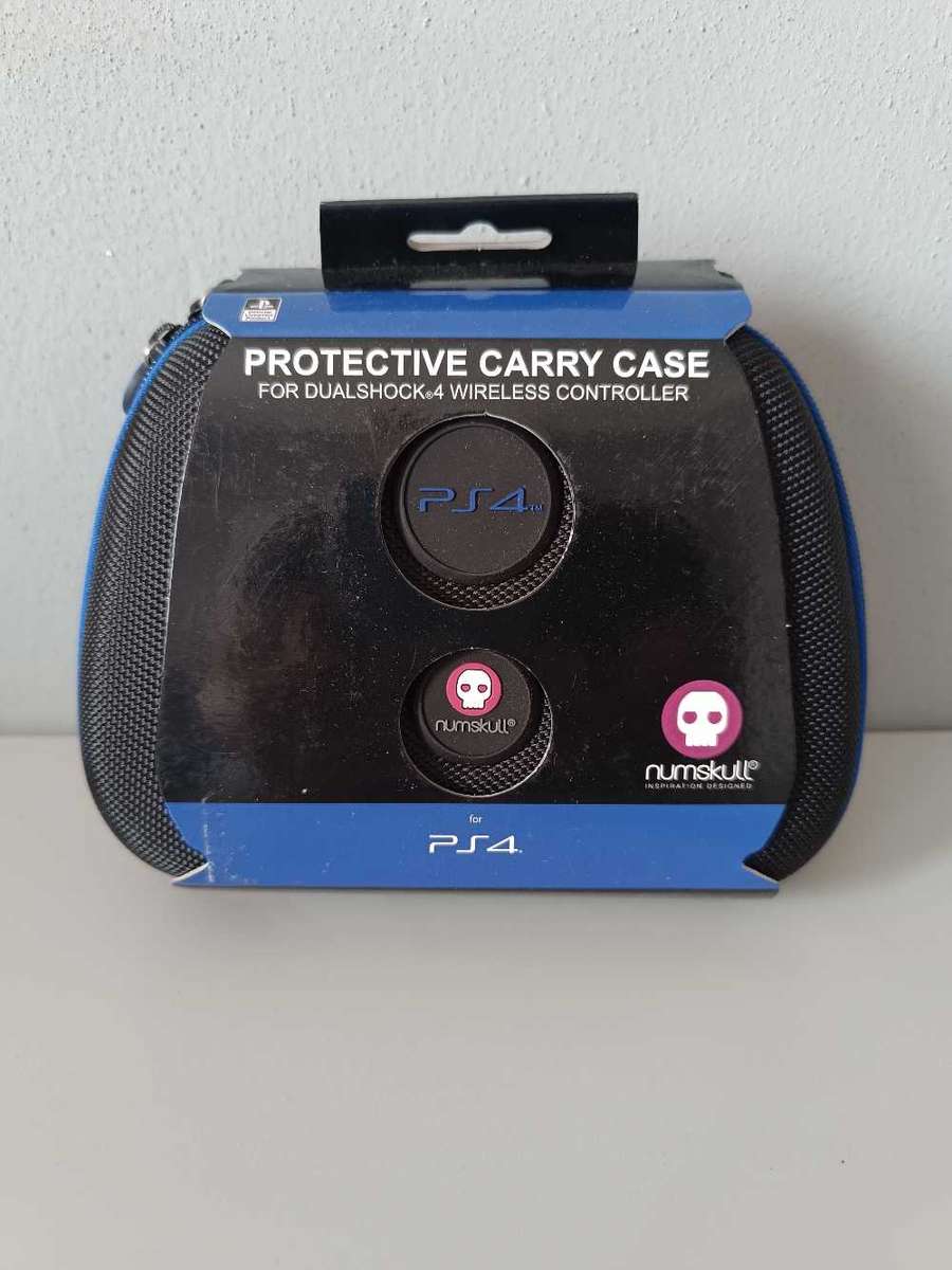 Numskull Protective Carry Case - Ps4 controller