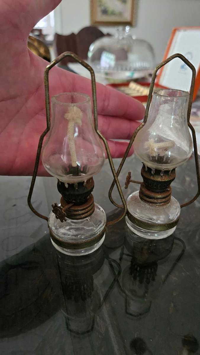 Vintage miniature kerasine lamps