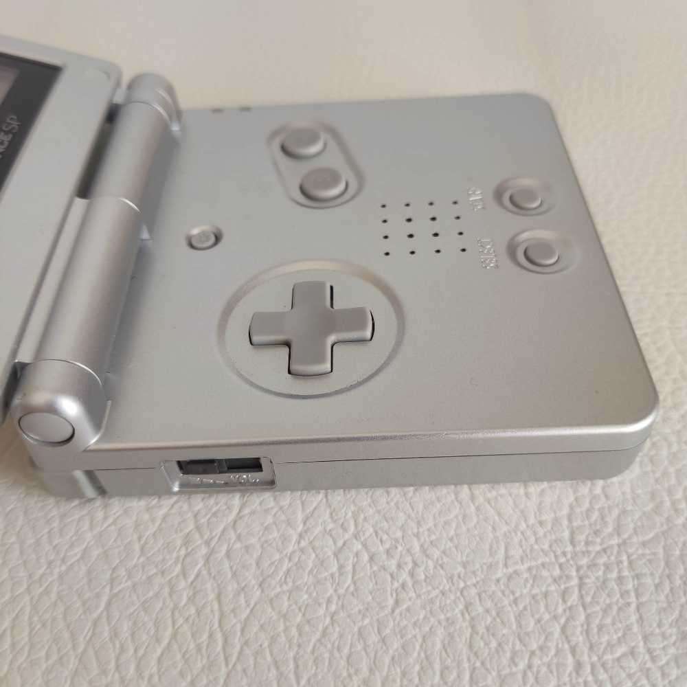 Gameboy Advance SP Console + Original Charger AGS 001