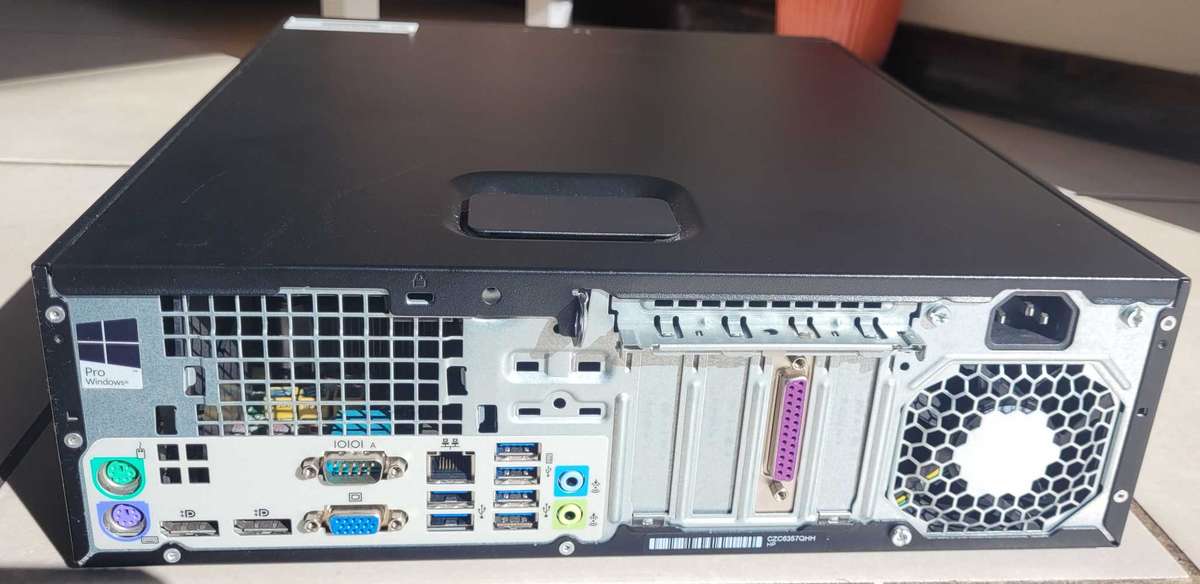 HP EliteDesk 800 G2 Base Model SFF PC  Intel Core i7 3.4GHZ