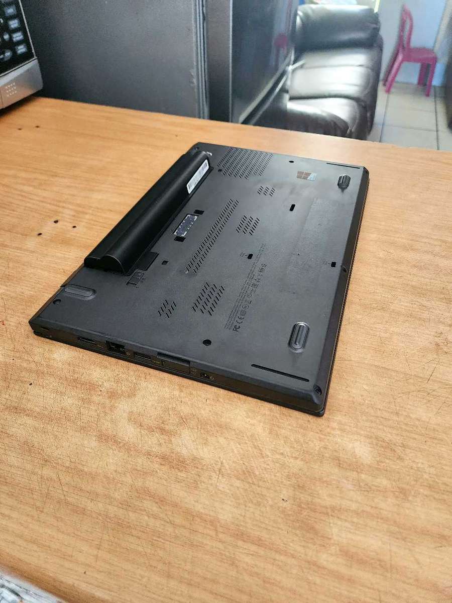 LENOVO THINKPAD T460 I5 6TH GEN ULTRA BOOK LAPTOP FOR SALE!!!!!!