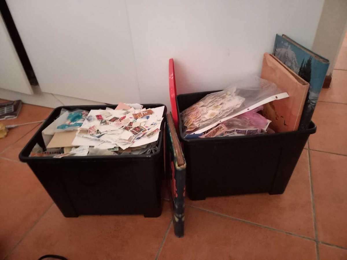 Stamp collection, 2 crates of stamps