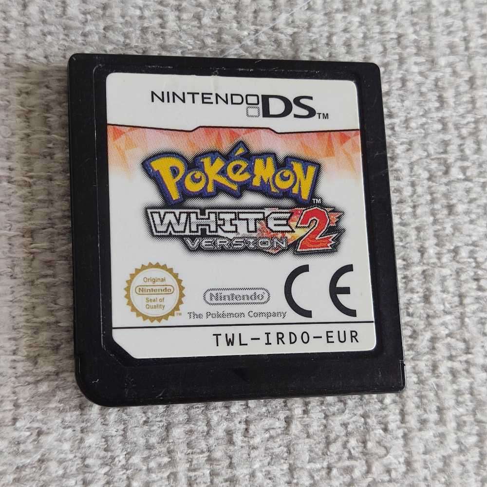 Pokémon White Version 2 Nintendo Ds