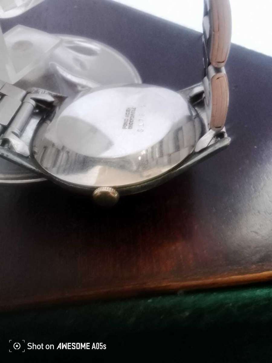 Dila jumbo vintage with subseconds