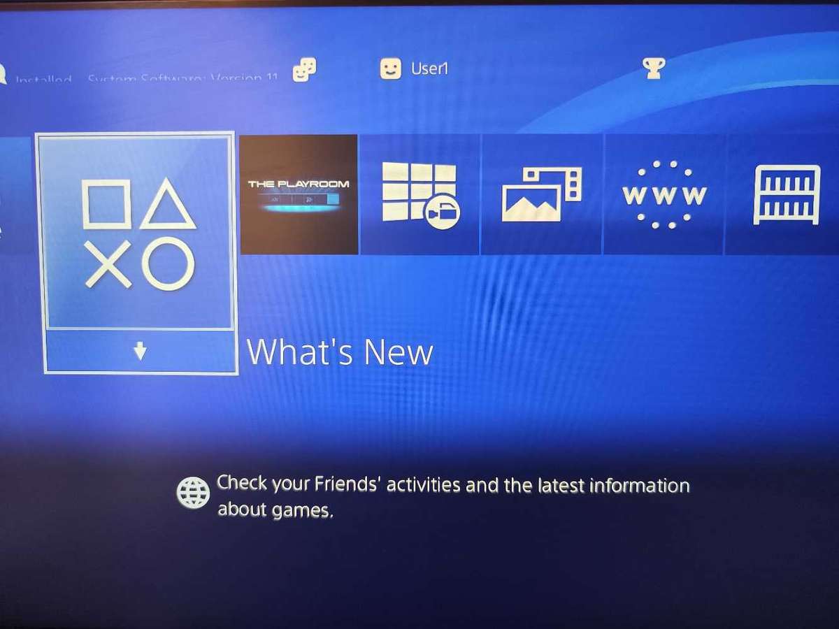 Ps4 slim with spiderman