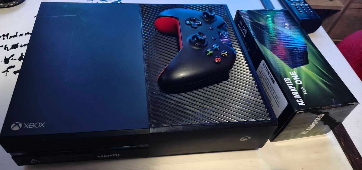 Xbox one 1TB console