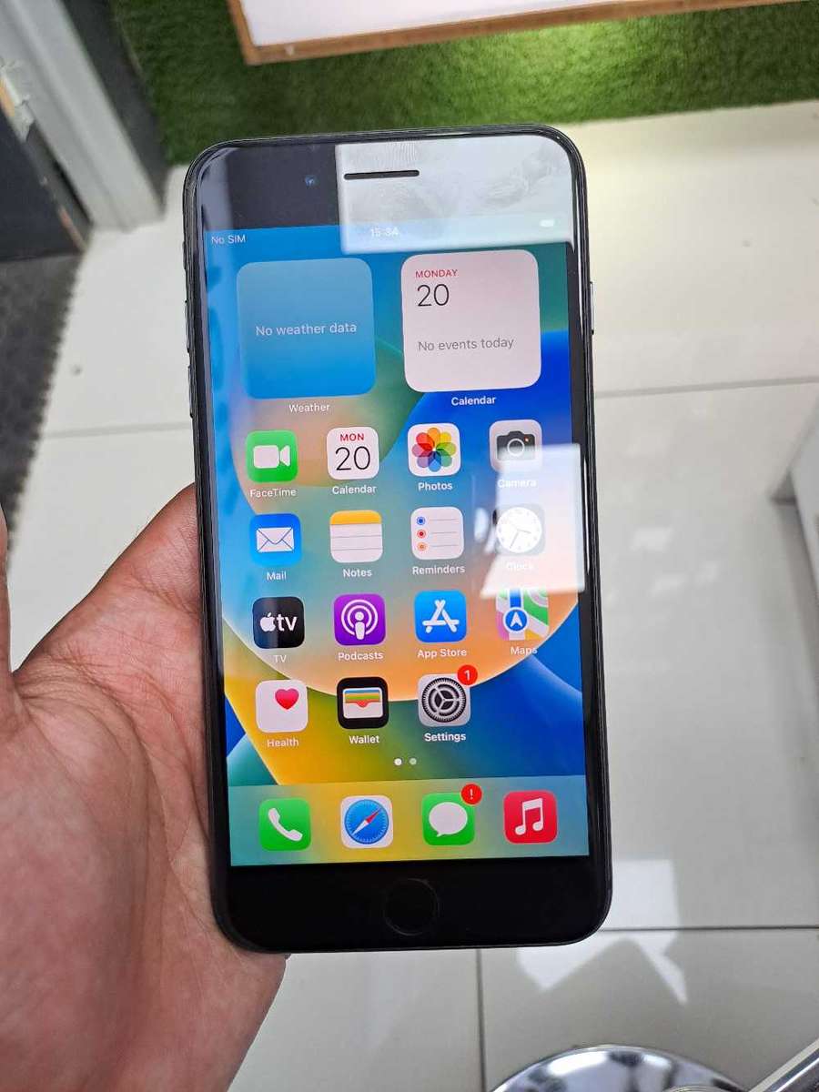 iPhone 8 Plus 64gb