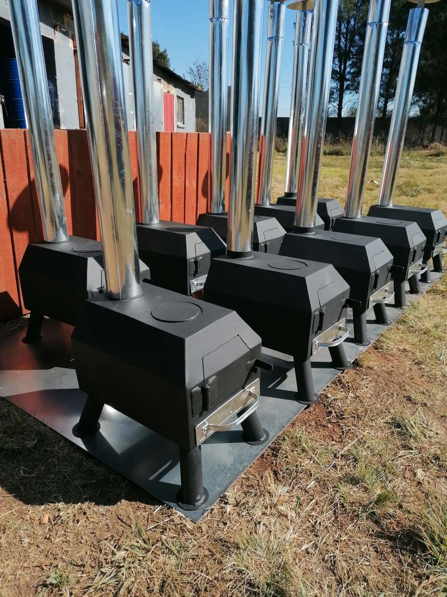1 plate Rhino coal /wood stoves