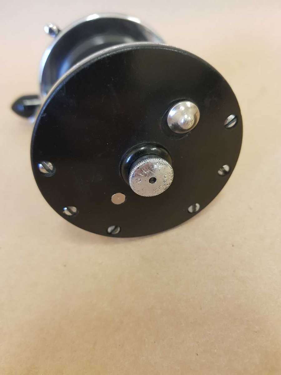 Penn 155. Aluminium spool.