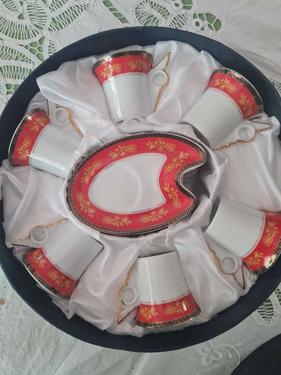 Wiesenthal demitasse gilt edged espresso cups and saucers