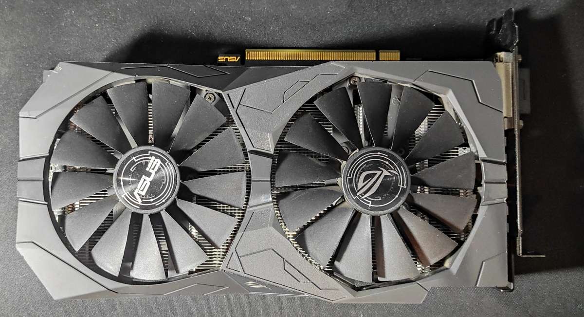 ASUS ROG STRIX RX 570 4GB *excellent condition*