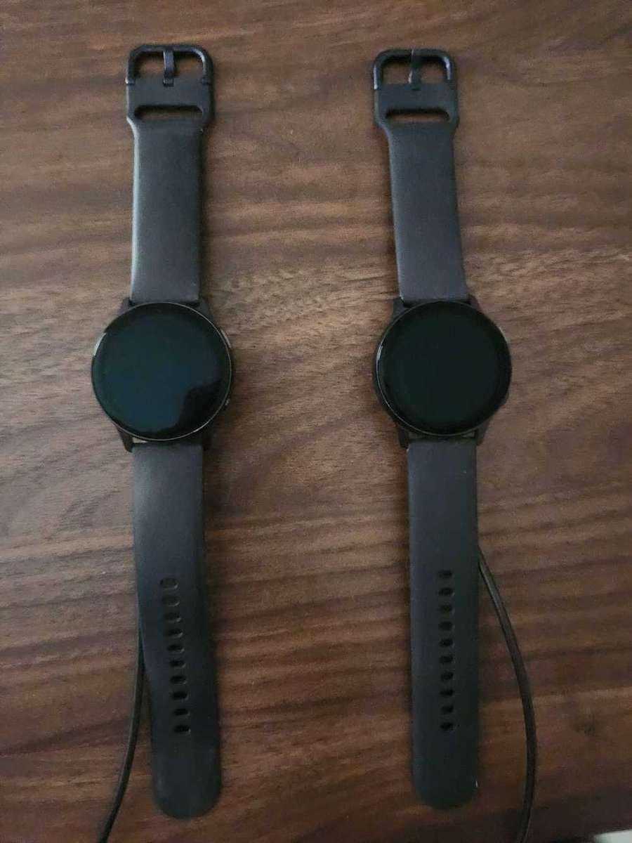 Samsung Galaxy watch active 2 Black 40mm (Used) 2 available