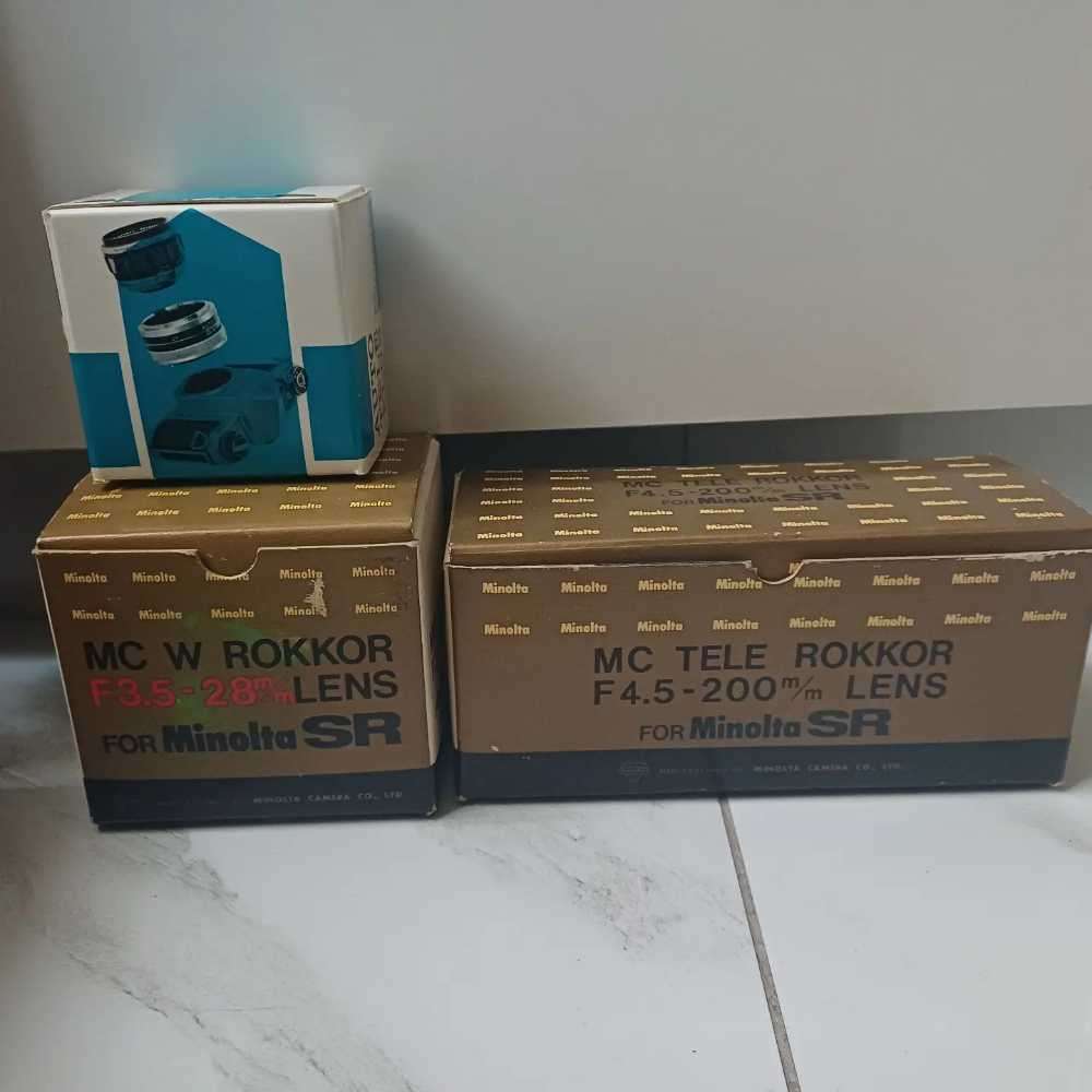 Lot of vintage Camera Equipment