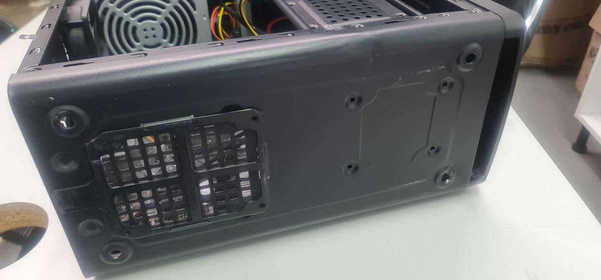 Mecer Core i5 9th gen Desktop PC