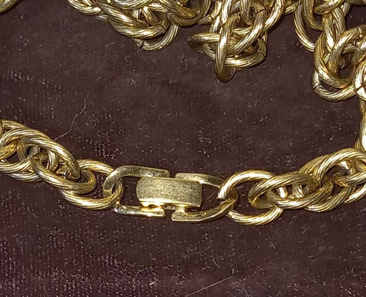 Gold Tone Chunky Chain with Beautiful Links