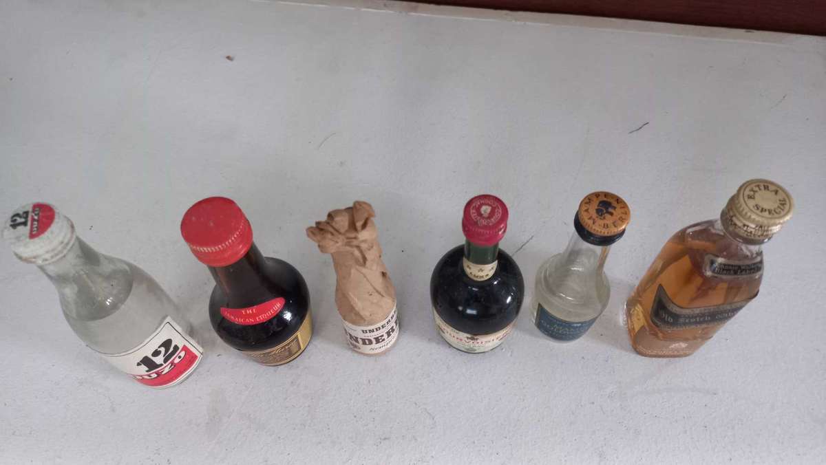 Vintage bar accessories miniature bottles