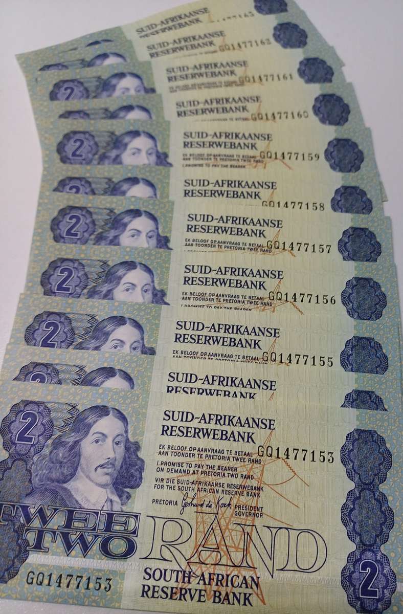 11 A/Unc Gerhard de Kock 2Rand Notes in Sequins