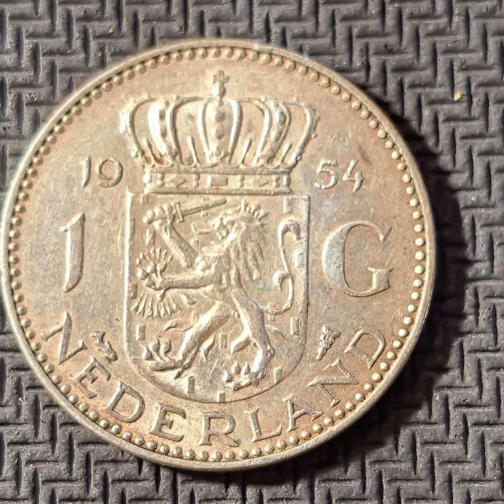 Silver coins, Netherlands, 1 Gulden x 5. One bid takes all