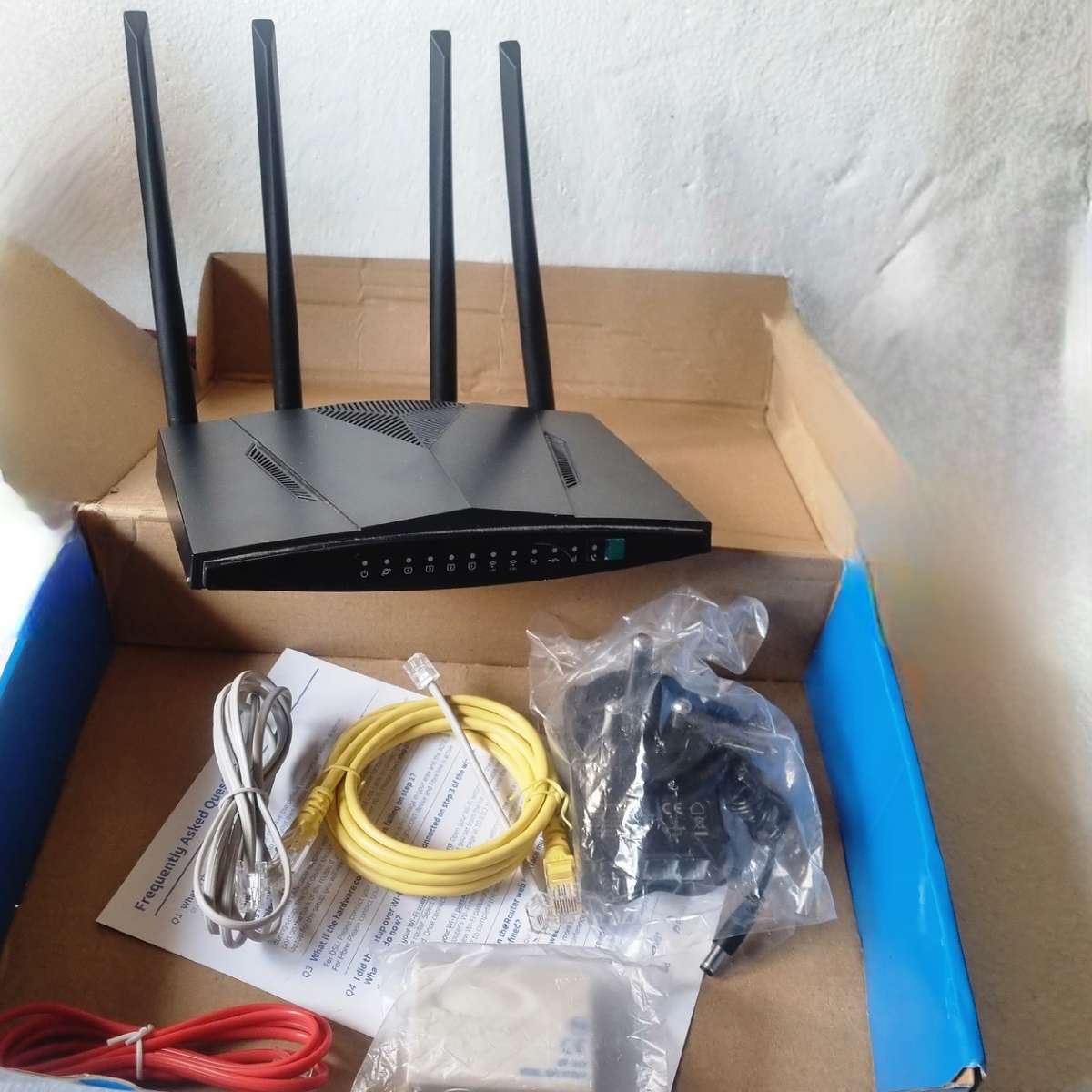 TELKOM D-LINK DSL-G2562DG VDSL2/ADSL2+/Fibre Ready Wireless AC1200 4-Port Modem Router