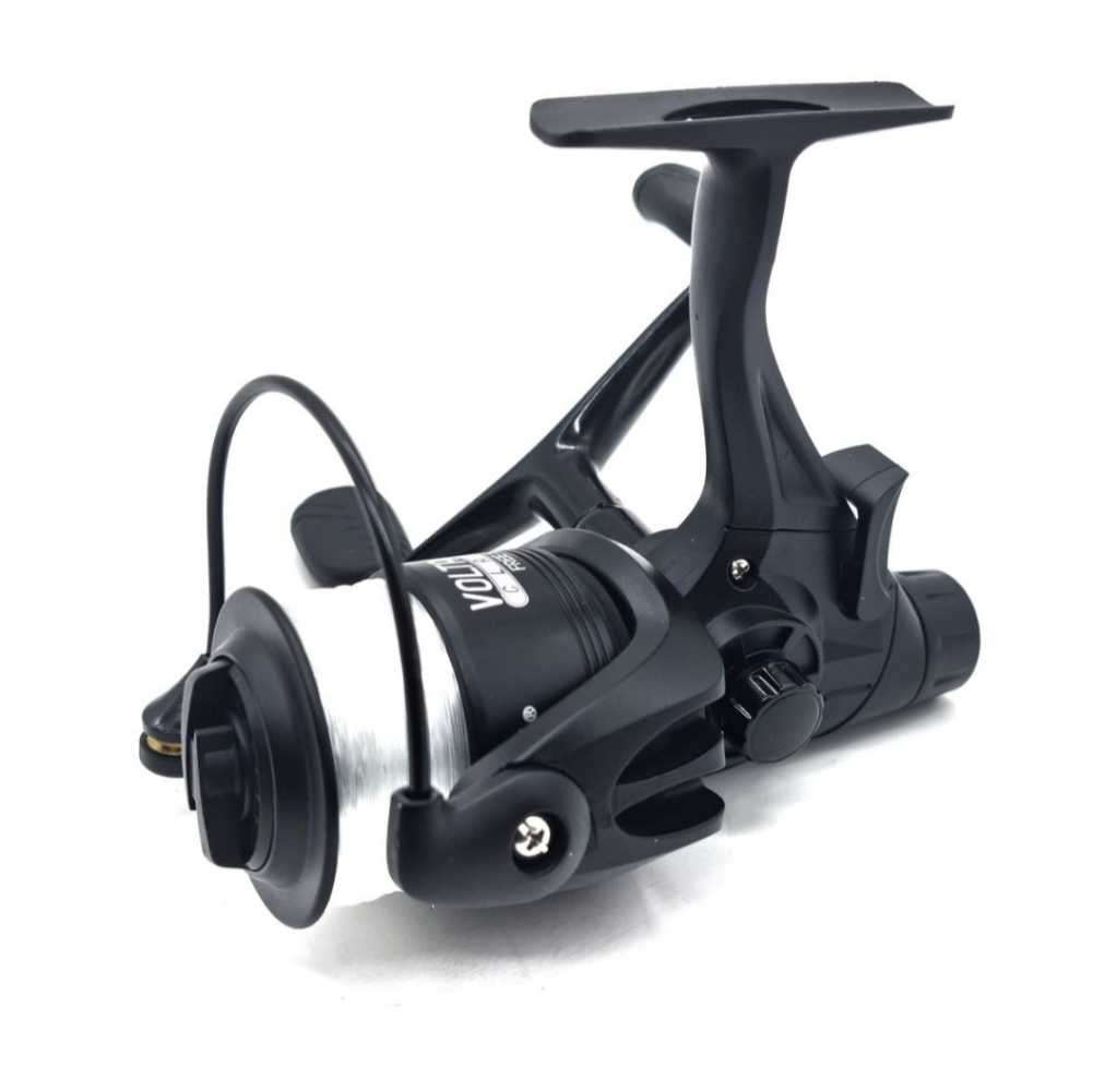 5 Fishing Reels for 1 Bid!