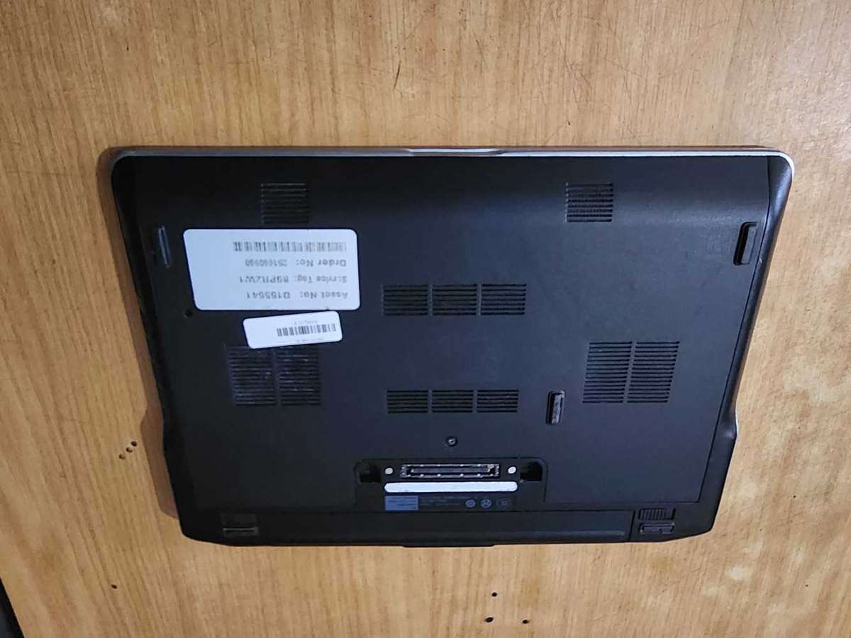 DELL LATITUDE E6230 i5 3rd GEN ULTRA BOOK LAPTOP FOR SALE!!!! READ AD