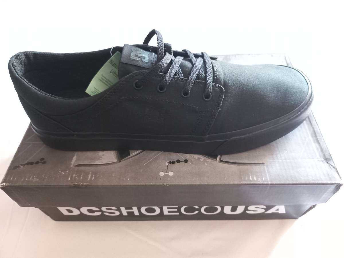 New DC Shoes size 12 Trase TX