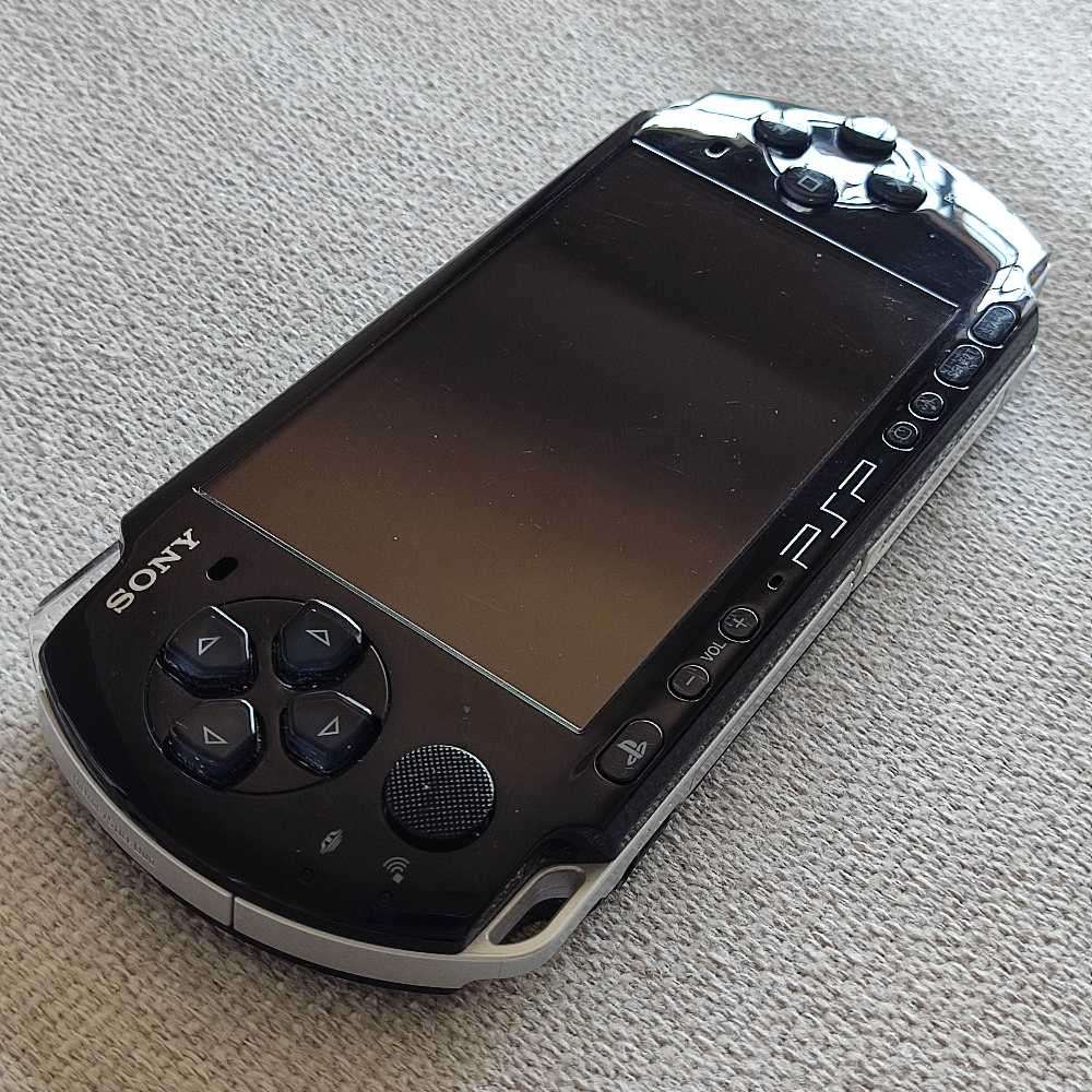 Sony psp console with games bundle