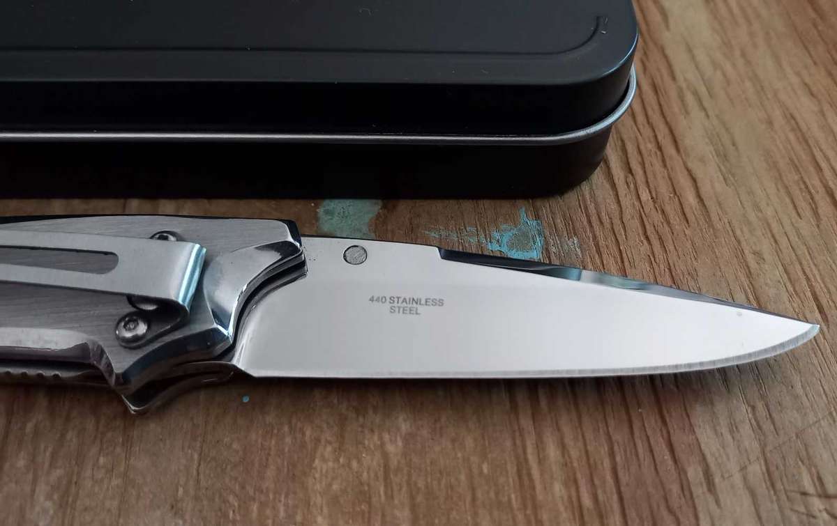 Magnum by boker knife