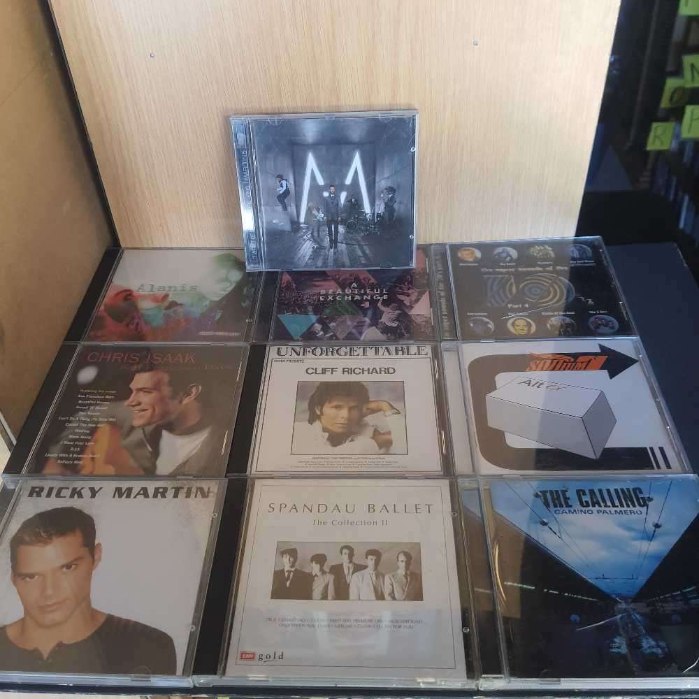Music cd bundle x 10 all in very good condition