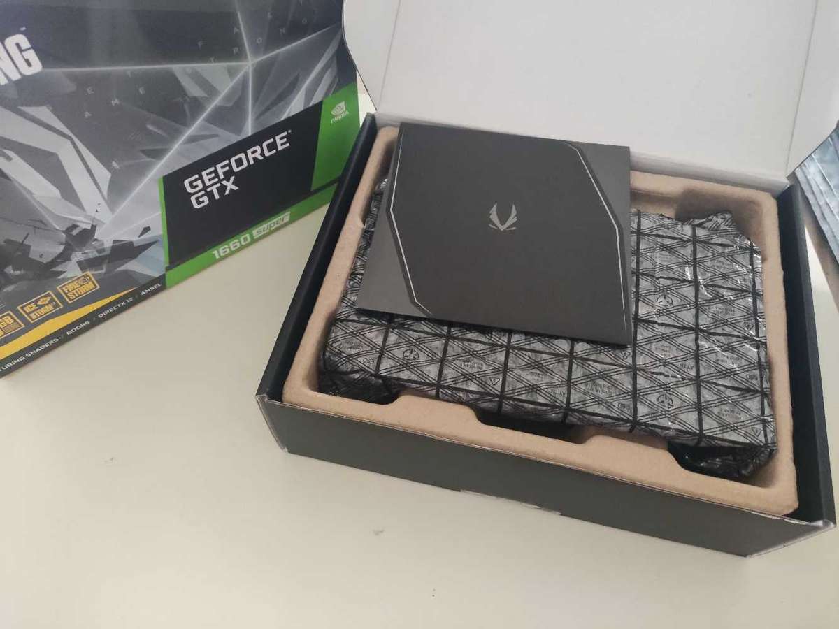 Zotac AMP Edition GTX1660 Super 6GB GDDR6 Graphics card**Boxed**Working Great**HDMi**