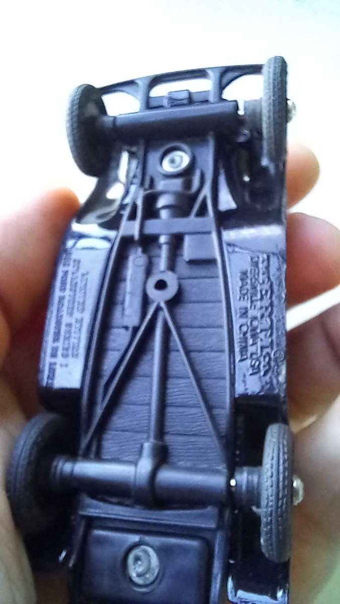 1932 Ford Roadster De Luxe ERTL