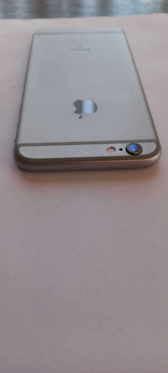 iPhone 6S Space Grey + Accessories (Read description)