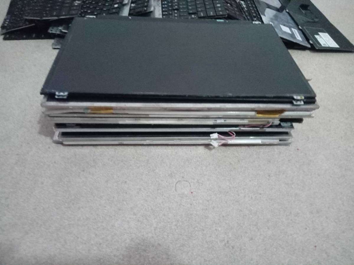 Bult Lot Of Laptop Spares/Scraps