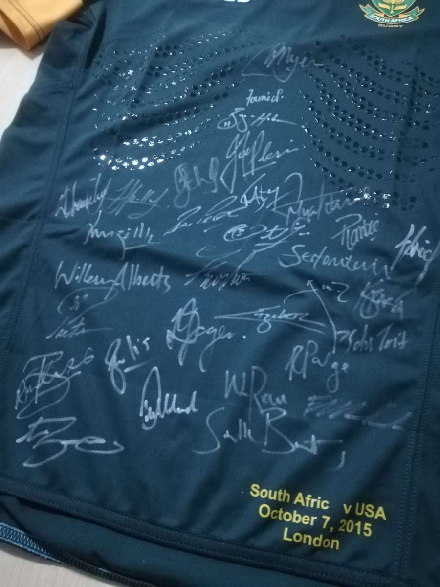 Springbok RWC 2015 Players Issue Match Jersey vs USA signed by Team!!!