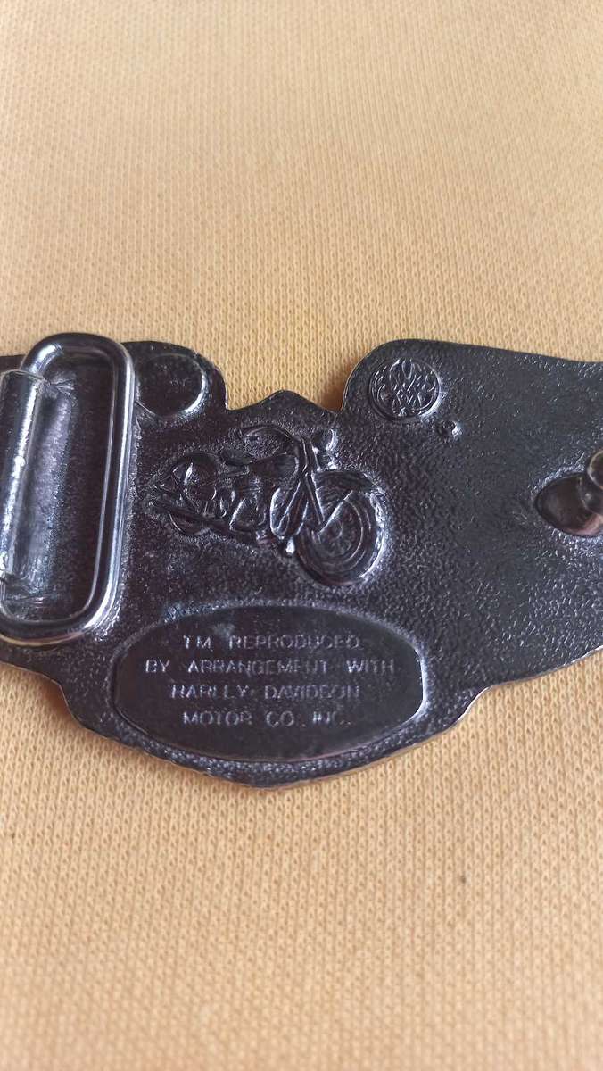 Metal Harley Davidson wings belt buckle