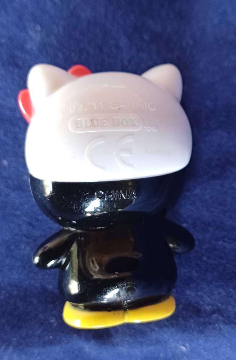 Blue Box Hello Kitty
