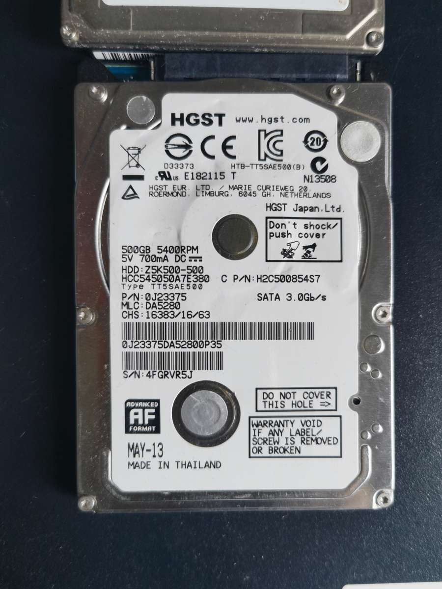 1TB and 500MB internal HDD. Toshiba/Seagate/Hitachi/HGST