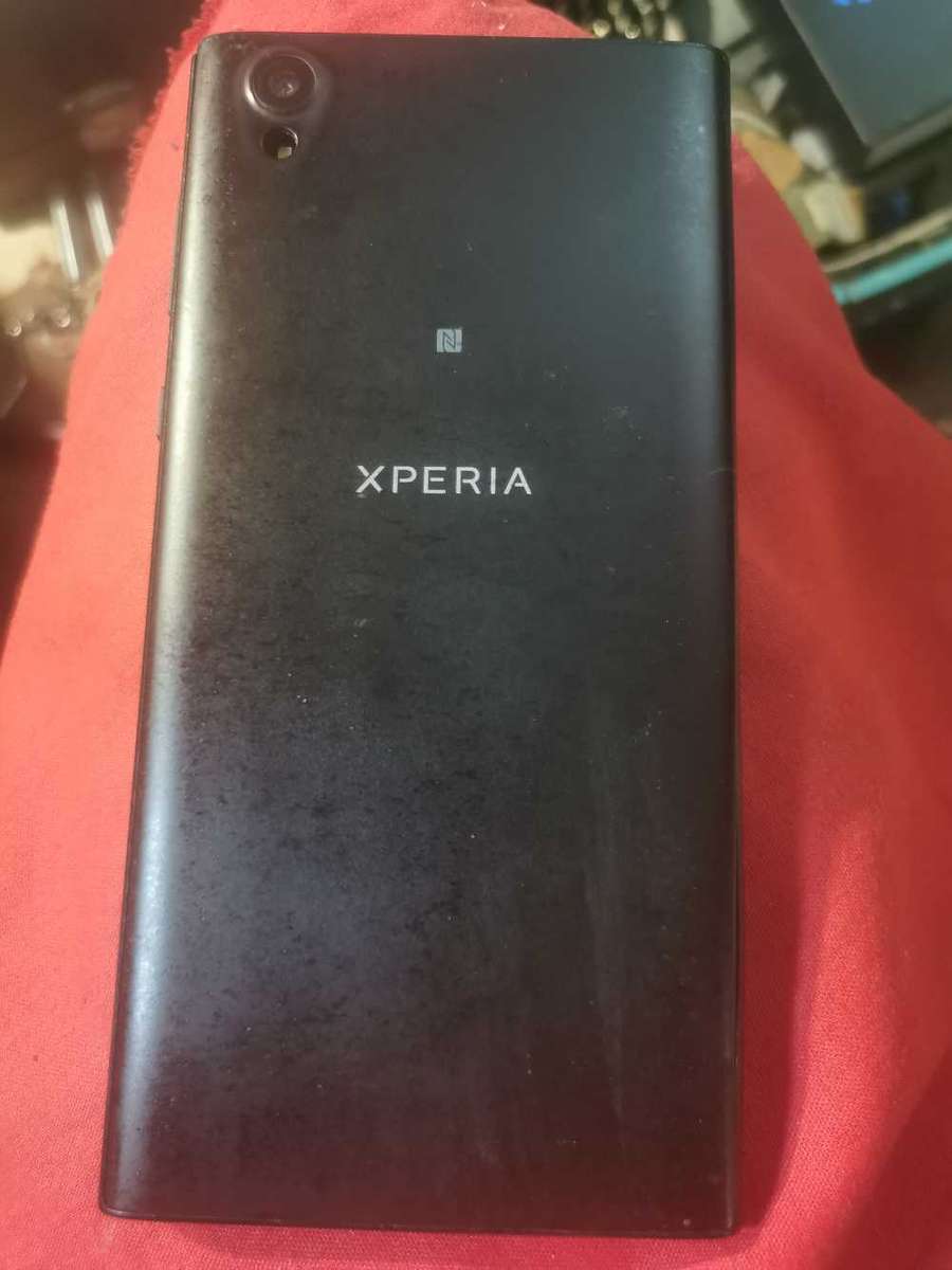 Sony Xperia cellphone as spares