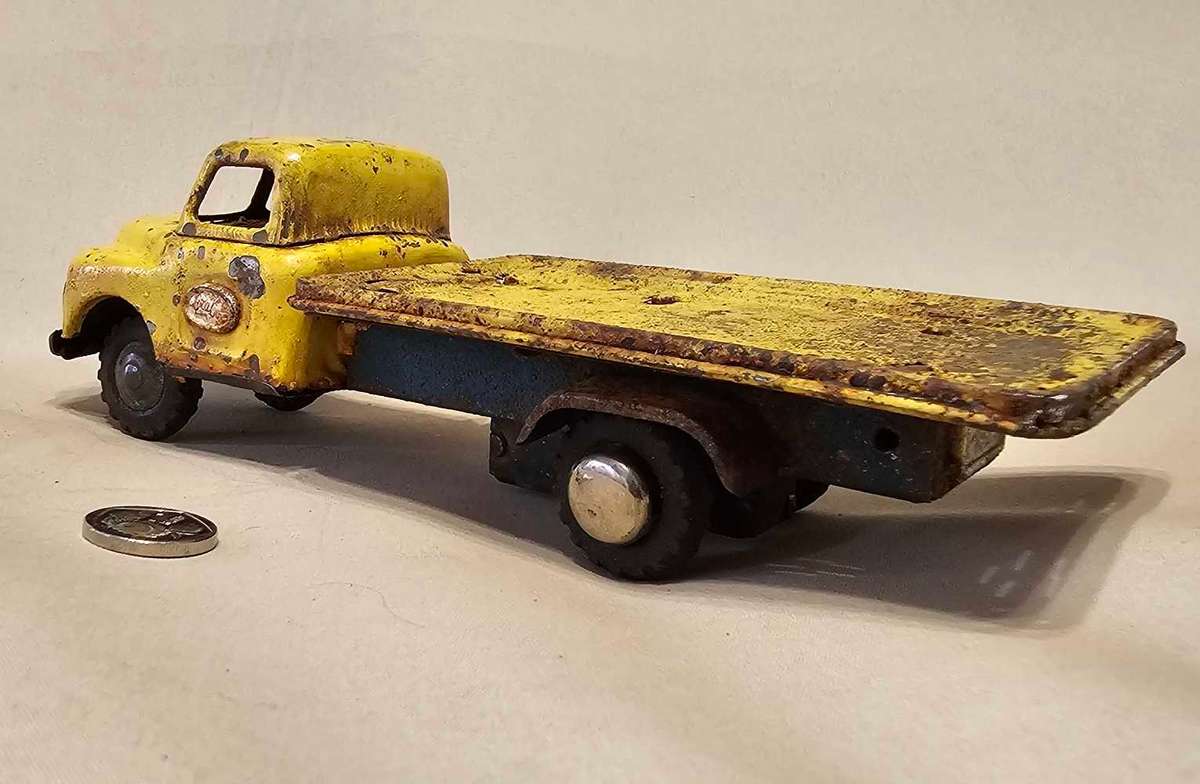 Vintage TIN PLATE Coca Cola Toy Truck